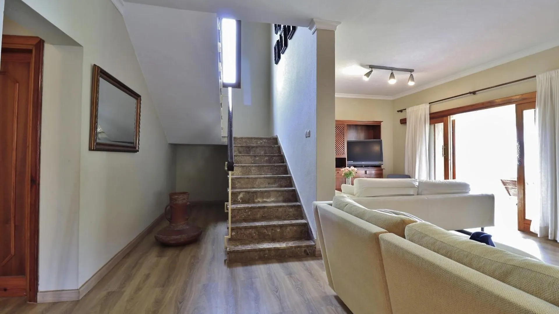 Villa Maruja La Laguna  0*, La Laguna (Tenerife) Španělsko